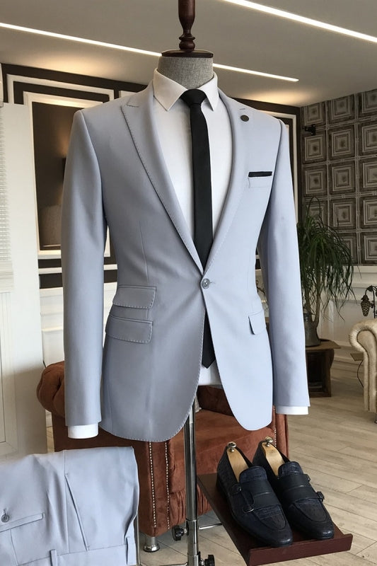 Light Blue Peaked Lapel Prom Suit