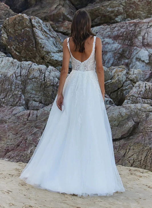 Square Neckline Sleeveless A-Line Tulle Wedding Dresses With Appliques Lace