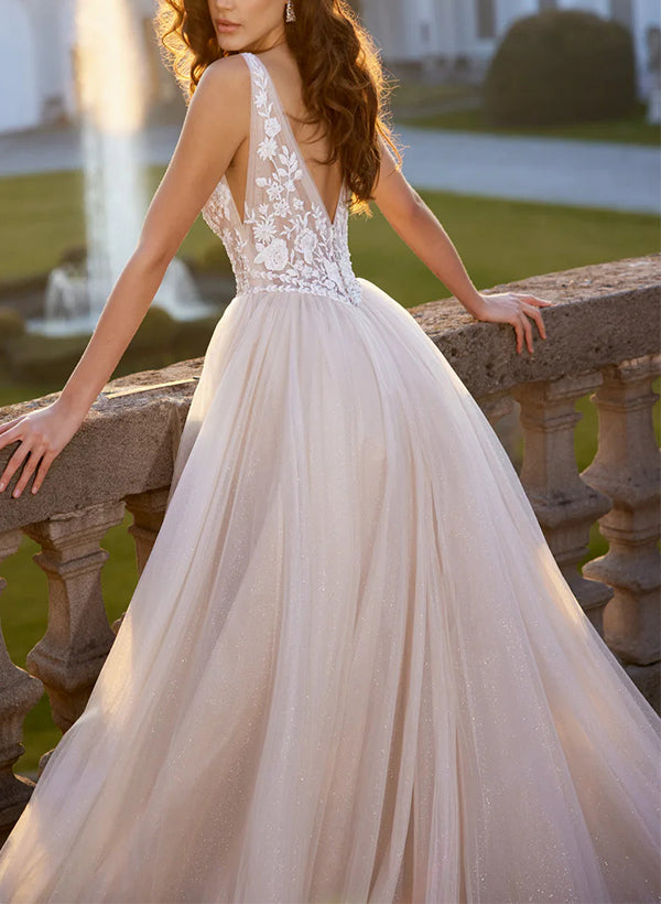 V-neck Sleeveless Lace/Tulle Wedding Dresses With Appliques Lace