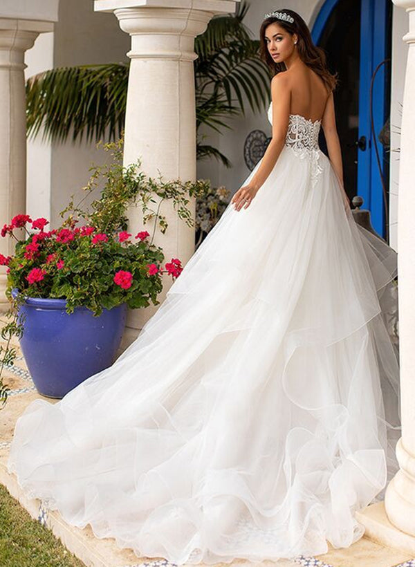 Sweetheart Lace/Tulle Wedding Dresses With Cascading Ruffles