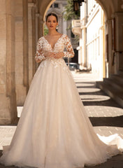 Ball-Gown Long Sleeves Lace Wedding Dresses