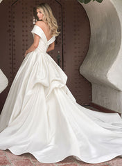 Off-the-Shoulder Vintage Satin Wedding Dresses With Ruffle/Pockets