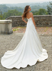 Sweetheart Sleeveless A-Line Satin Wedding Dresses with Sweep Train