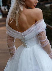 Off-The-Shoulder Long Sleeves Sweep Train Tulle Wedding Dresses