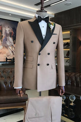 Chic Khaki Peaked Lapel Double Breasted Prom Suit