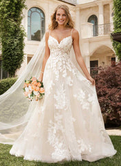 V Neck A-Line/Princess Tulle Lace Wedding Dresses With Appliques Lace