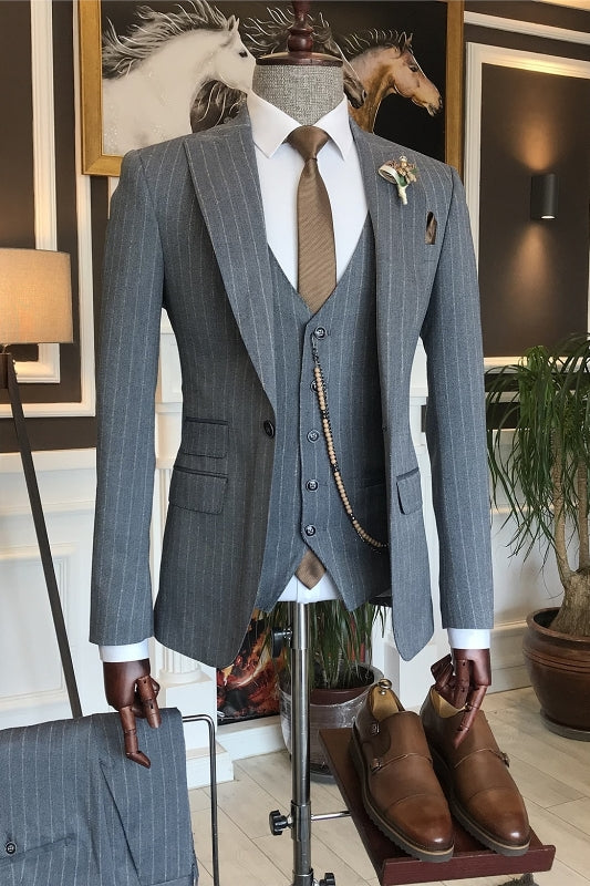 Formal Gray Peaked Lapel 3-Piece Business Suit