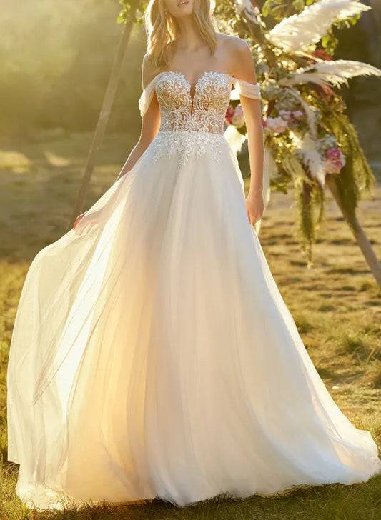 Off-The-Shoulder Sleeveless Lace/Tulle Wedding Dress With Appliques Lace