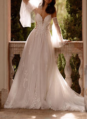 Sweetheart Court Train Wedding Dresses With Appliques Lace