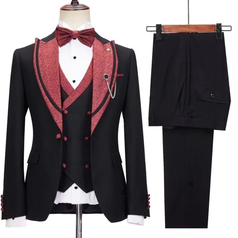 Fitted Peaked Lapel Three-Piece Wedding Suit