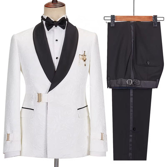 White Jacquard Shawl Lapel Wedding Suit with Gold Buckle