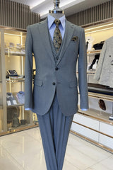 Gray Notched Lapel 3-Piece Business Men's Suit