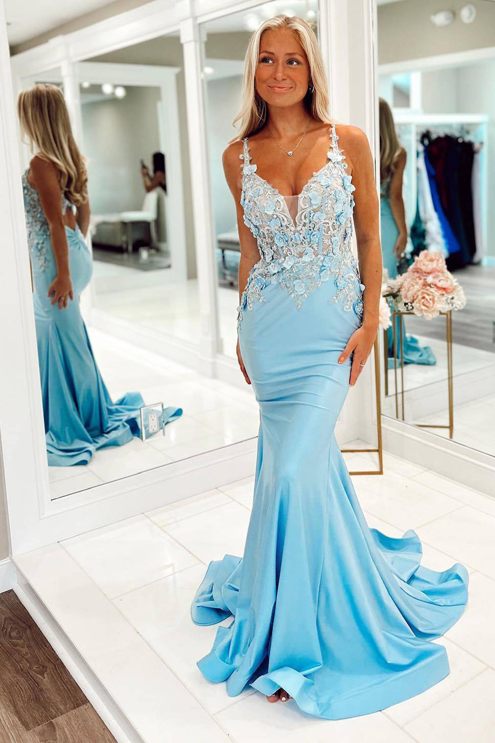 Light Blue Mermaid Long Prom Dress With Appliques