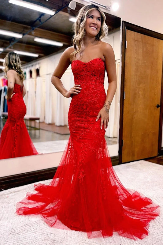 Red Sweetheart Lace-Up Long Mermaid Prom Dress with Appliques