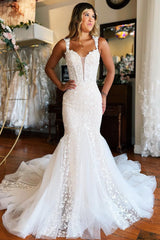 Timeless Mermaid White Lace Long Wedding Dress with Sweep Train