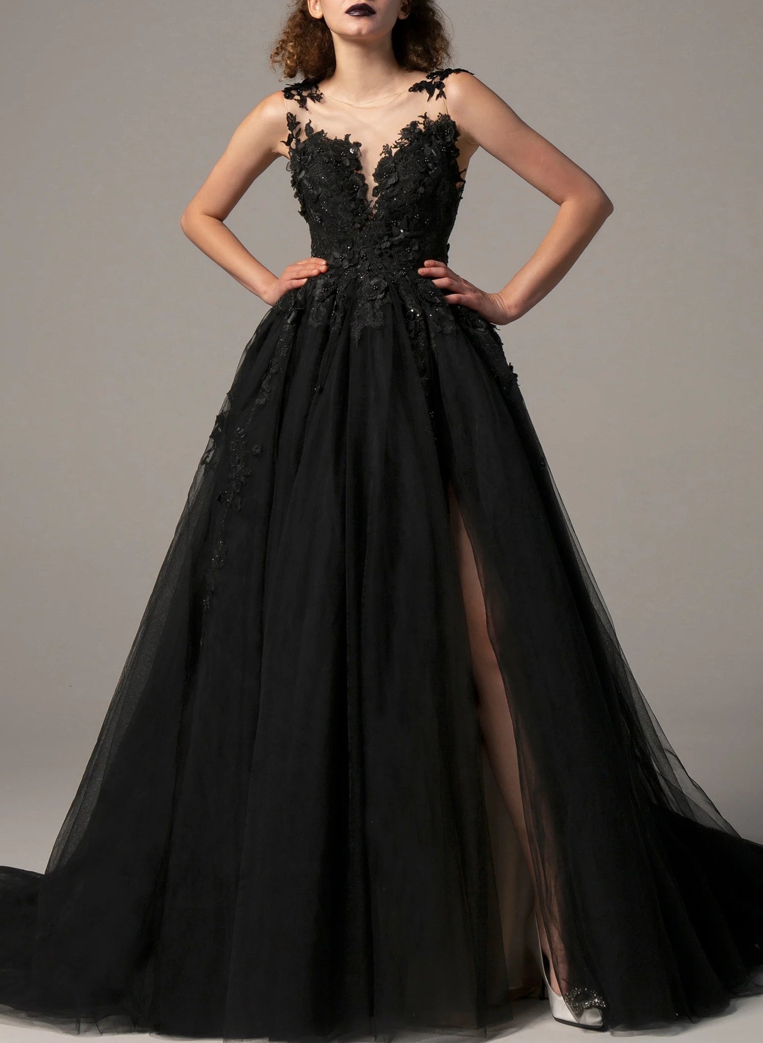 3D Floral Black Ball-Gown Wedding Dress