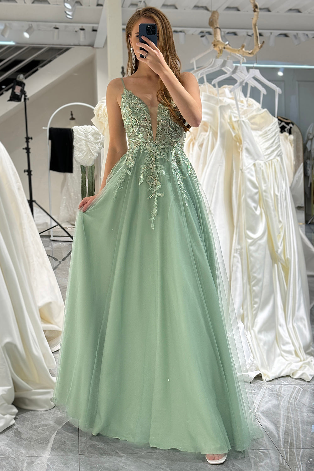 Green A Line Tulle Backless Long Prom Dress With Appliques