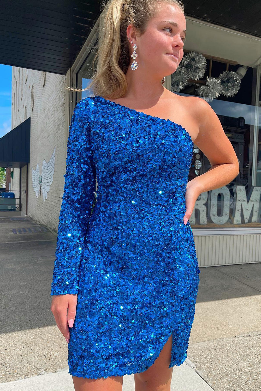 Blue Sequins Homecoming Dress with Sleeves