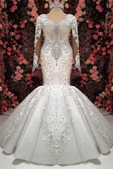 Elegant Sweetheart Long Sleeve Lace Mermaid Wedding Dress with Beading 