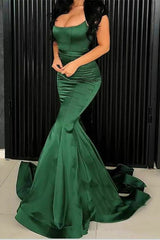 Green Spaghetti-Strap Mermaid Evening Dress