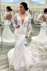 Stunning Mermaid Deep V-Neck White Long Wedding Dress with Sleeves