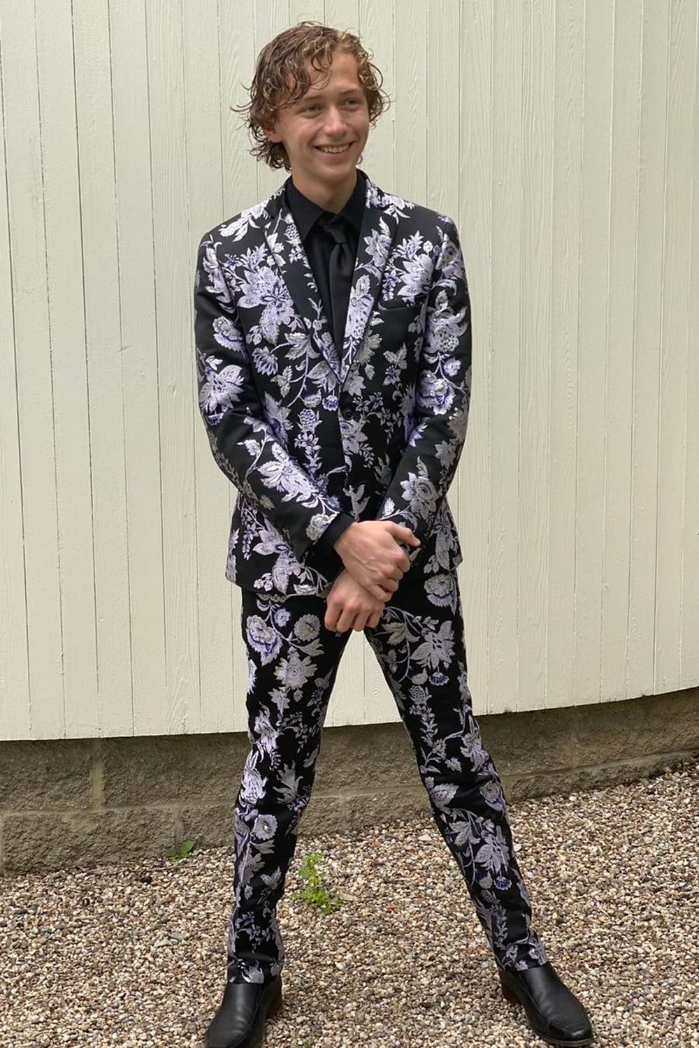 Unique Black and Purple Notched Lapel Jacquard 2-Piece Prom Suit