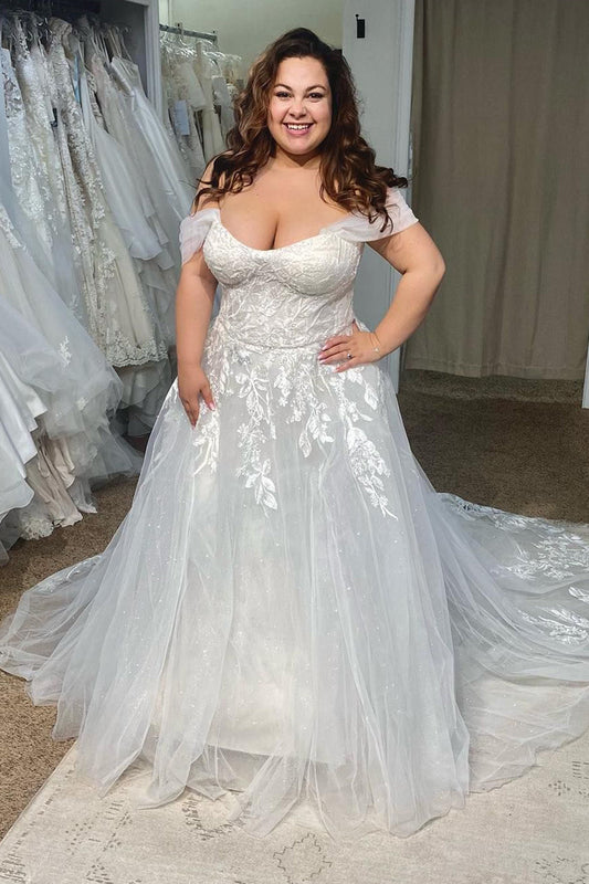 Tulle Off-the-Shoulder White Long Plus Size Wedding Dress with Appliques