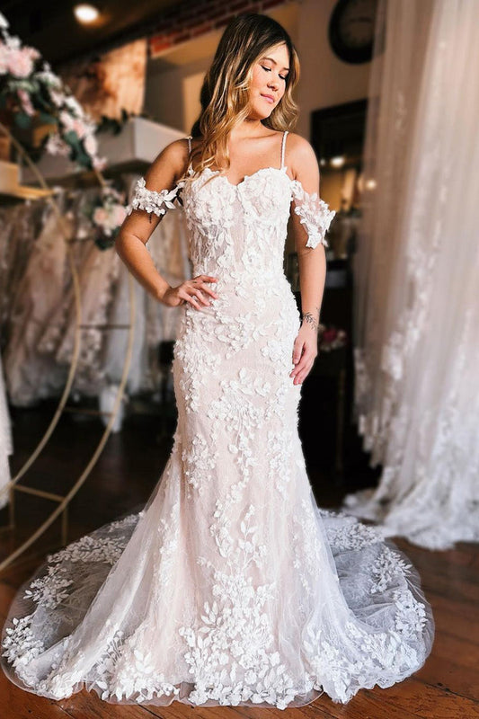 Charming Champagne Cold Shoulder Long Train Mermaid Wedding Dress with Appliques