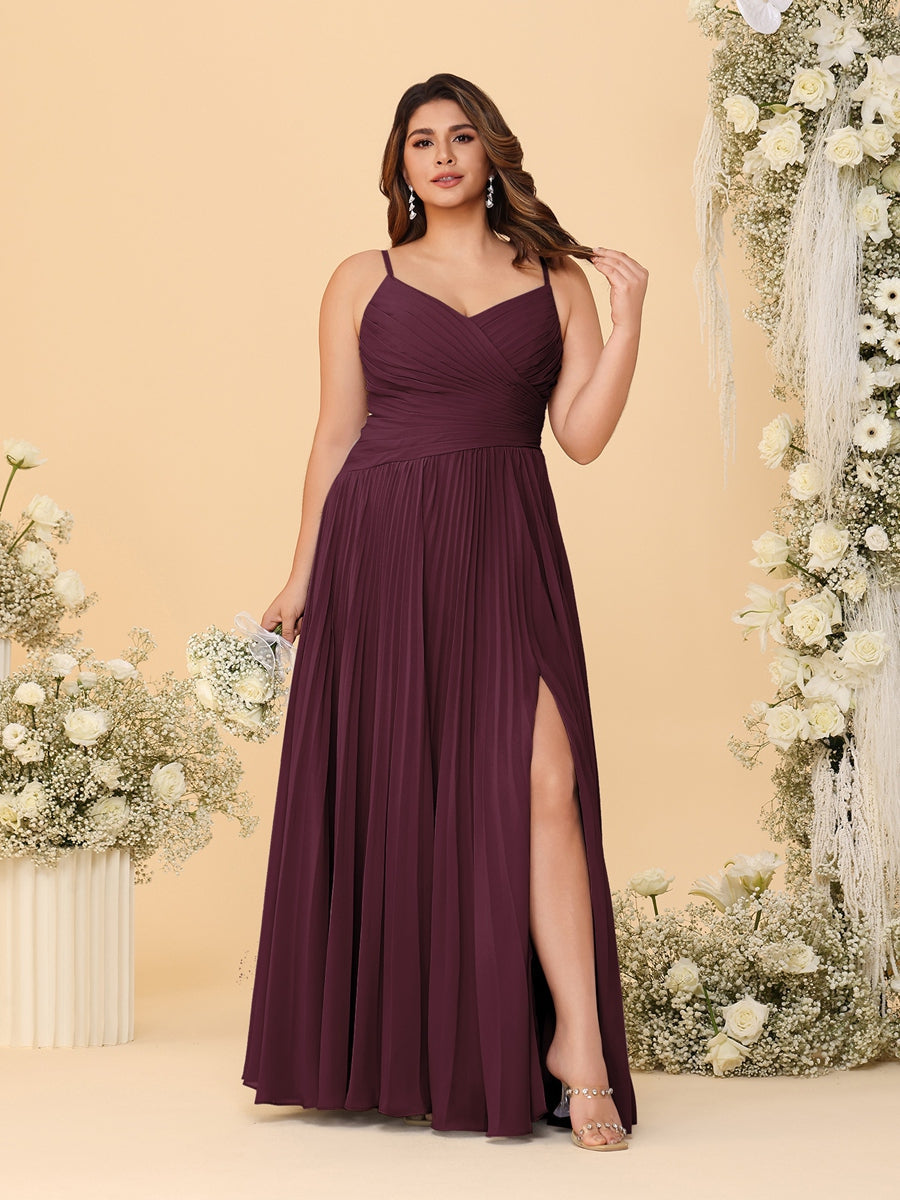 A-Line/Princess Spaghetti Straps Sleeveless Ruched Bridesmaid Dresses with Side Slit Burgundy