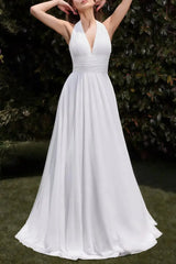 A Line Halter Neck Sleeveless Sweep Train Chiffon Wedding Dress with Pockets