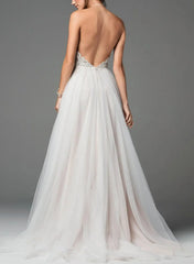 A Line Halter Neck Sleeveless Sweep Train Lace Tulle Wedding Dress with Pockets