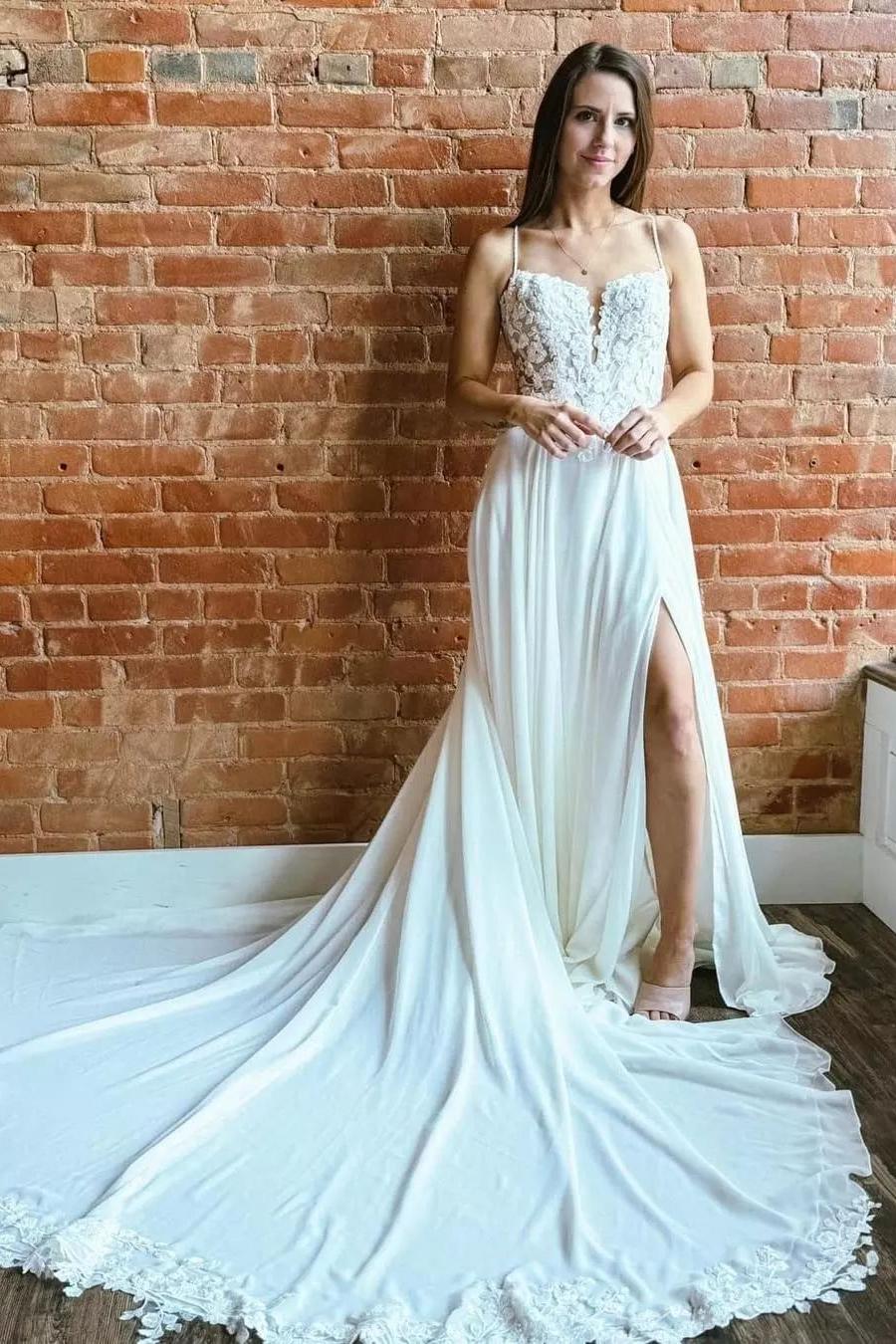 A Line Lace Spaghetti Straps Sleeveless White Wedding Dress Bridal Gown With Split Train