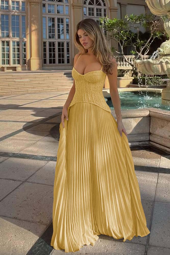 A Line Prom Dress Sleeveless Spaghetti Straps Evening Dress With Lace Appliques