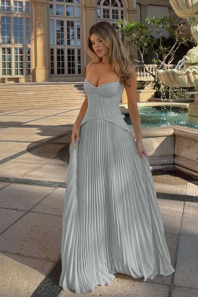 A Line Prom Dress Sleeveless Spaghetti Straps Evening Dress With Lace Appliques
