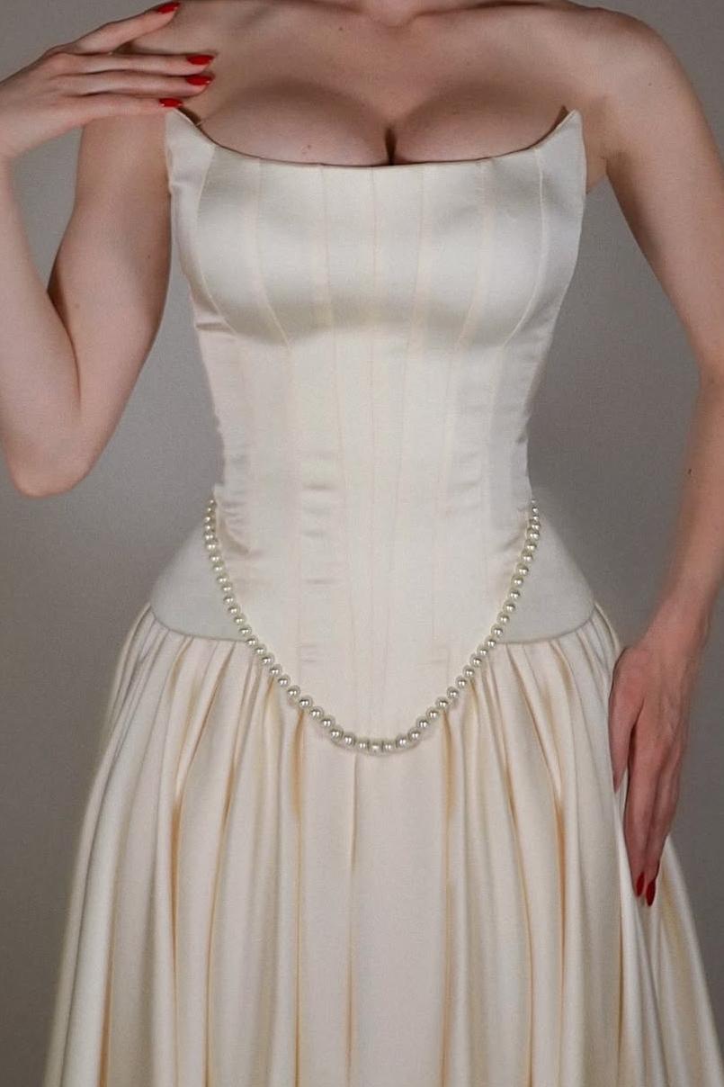 A Line Prom Dress Strapless Satin Sleeveless Evening Dress