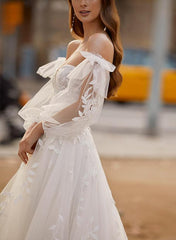 A-Line Sweetheart Long Sleeves Sweep Train Lace/Tulle Beach Wedding Dresses With Lace