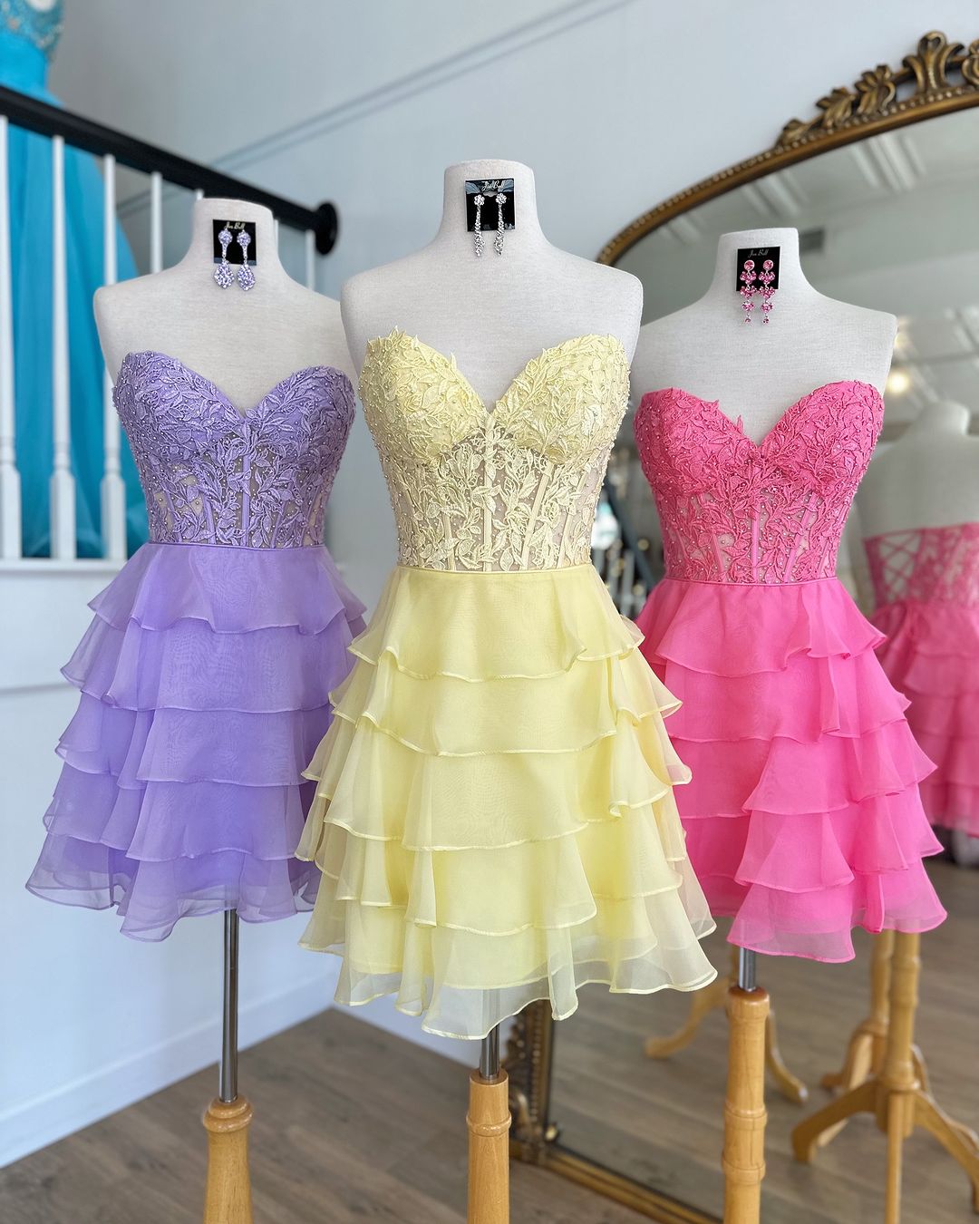 Baby Blue Corset Chiffon Short Graduation Dress with Appliques