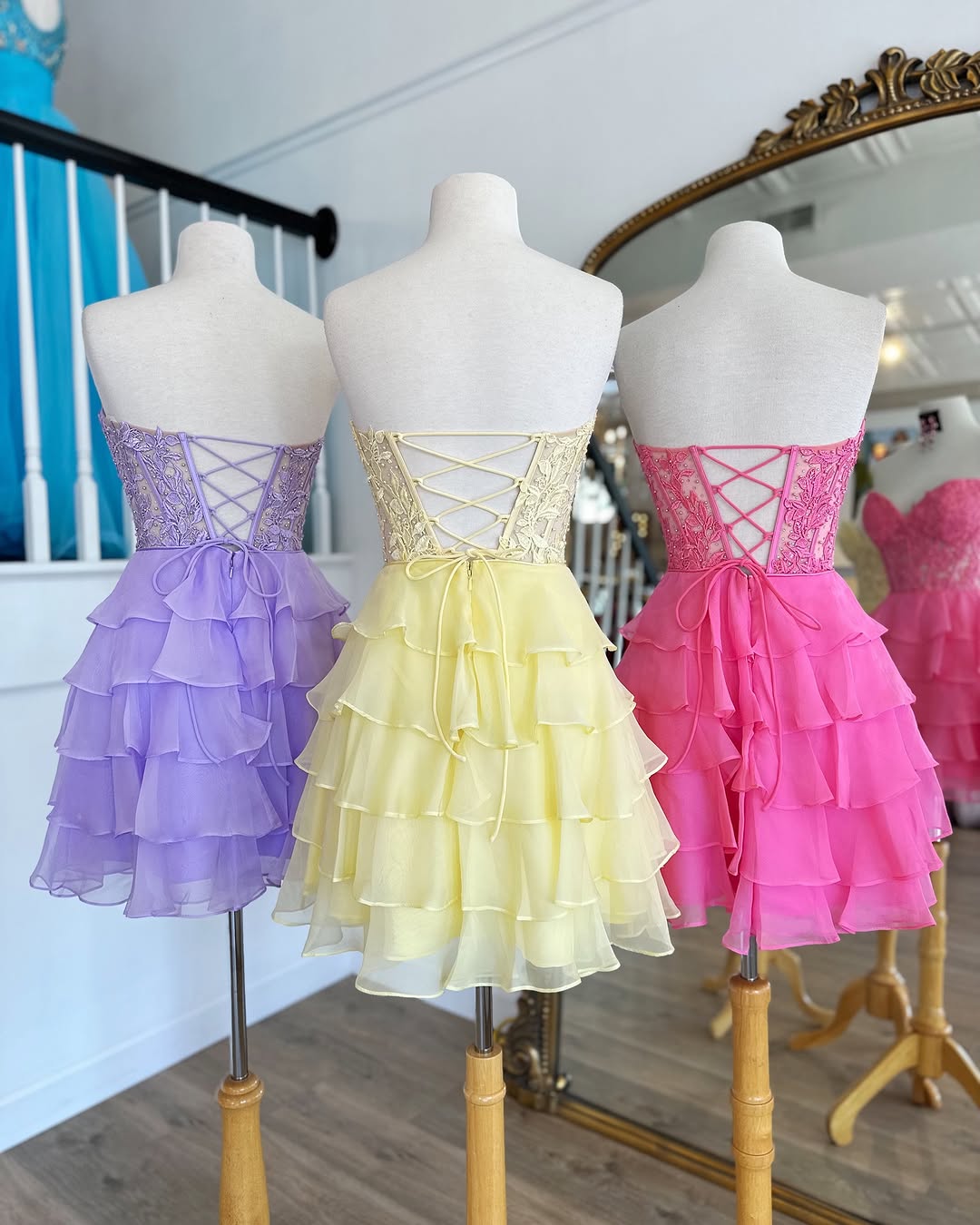 Baby Blue Corset Chiffon Short Graduation Dress with Appliques