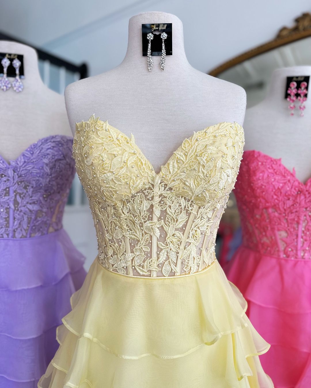 Baby Blue Corset Chiffon Short Graduation Dress with Appliques