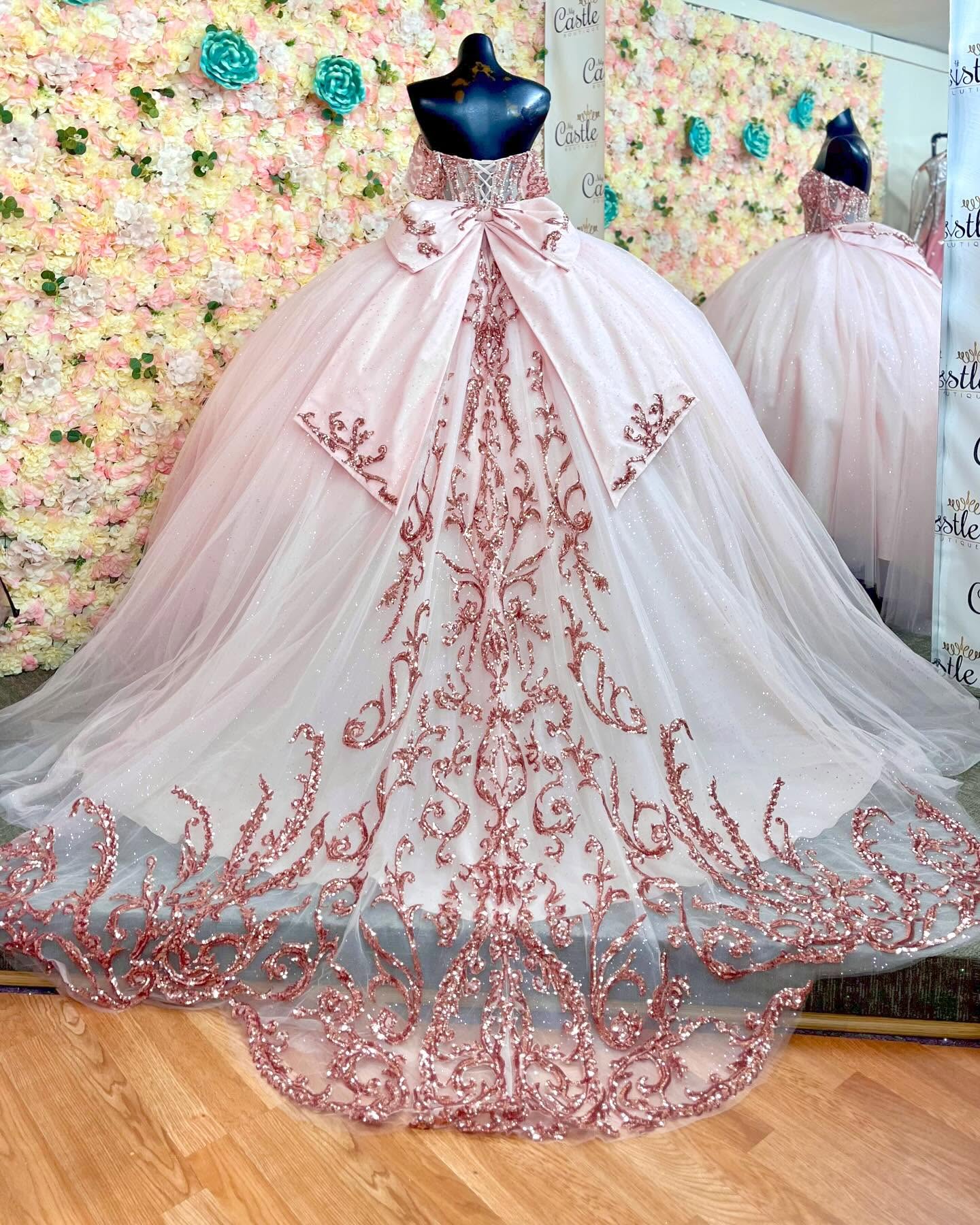 Ball Gown Off Shoulder Sleeveless Fully Sequins Appliques Pleated Lace Up Big Bow Knot Pink Tulle Quinceanera Dress Birthday Party Dress Formal Evening Gown