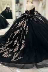 Ball Gown Off Shoulder Sleeveless Pleated Beaded Gold Appliques Bow Knot Lace Up Balck Tulle Quinceanera Dress Birthday Party Dress For Sweet 16