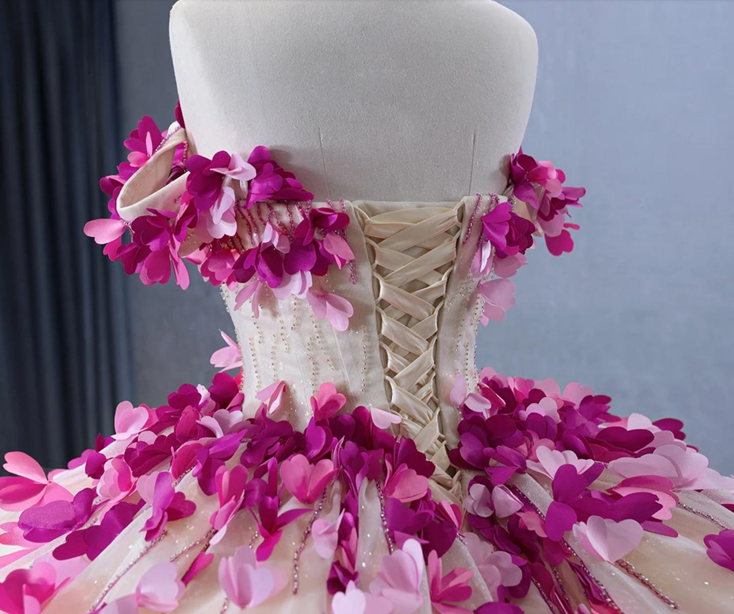 Ball Gown Quinceanera Dress Sweetheart Neck Sweet 16 Dress with 3D Flowers