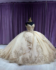 Ball Gown Sweetheart Neck Spaghetti Straps Lace Appliques Beaded Tiered Ruffles Champagne Tulle Quinceanera Dress Ball Gown For Sweet 16