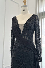 Black Mermaid Prom Dress Long Sleeve V Neck Evening Dress With Lace Appliques