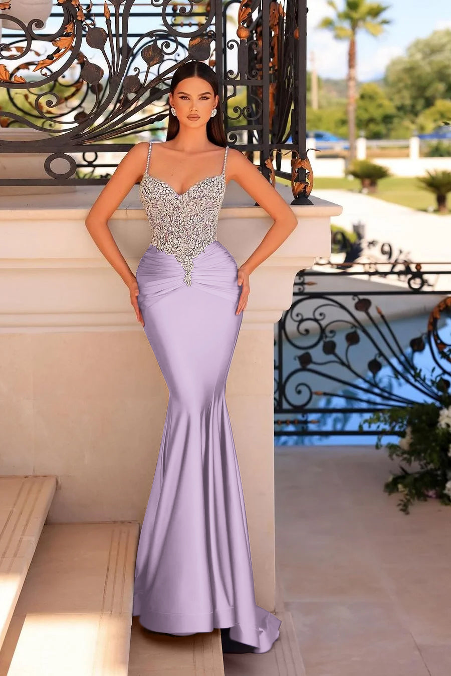 Black Mermaid Prom Dress Sleeveless Spaghetti Straps Beaded Evening Dress
