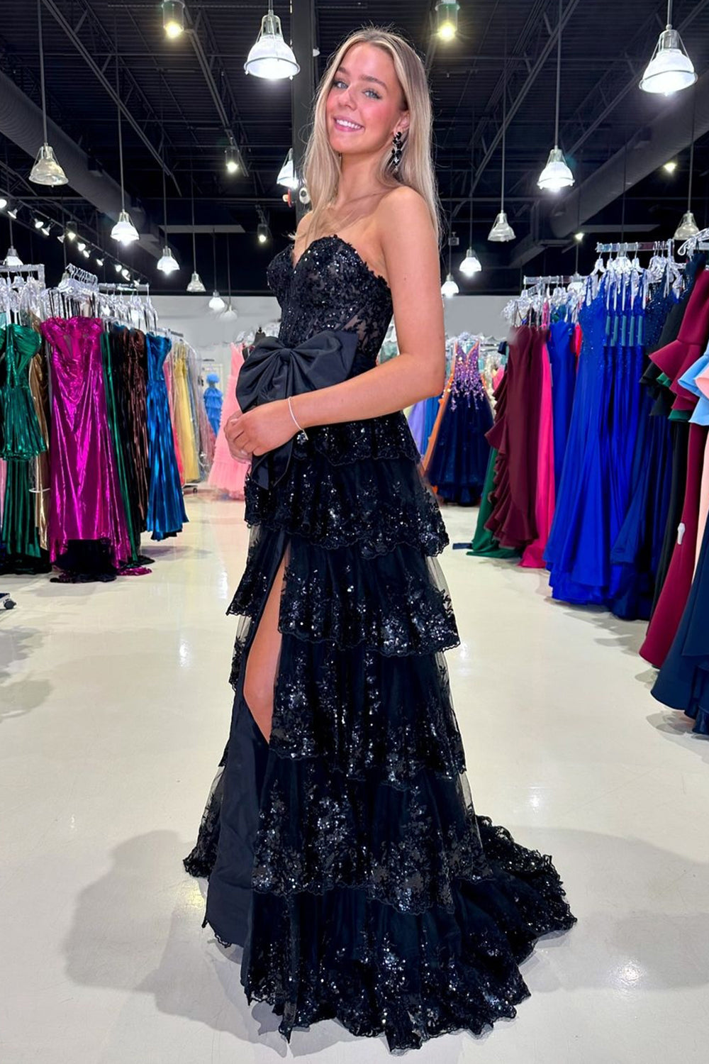 Black Prom Dress Sweetheart Tiered Long Evening Dress with Bow