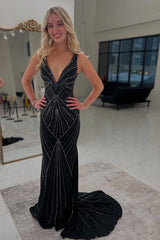 Black Prom Dress V-Neck Sheath Beaded Formal Dress