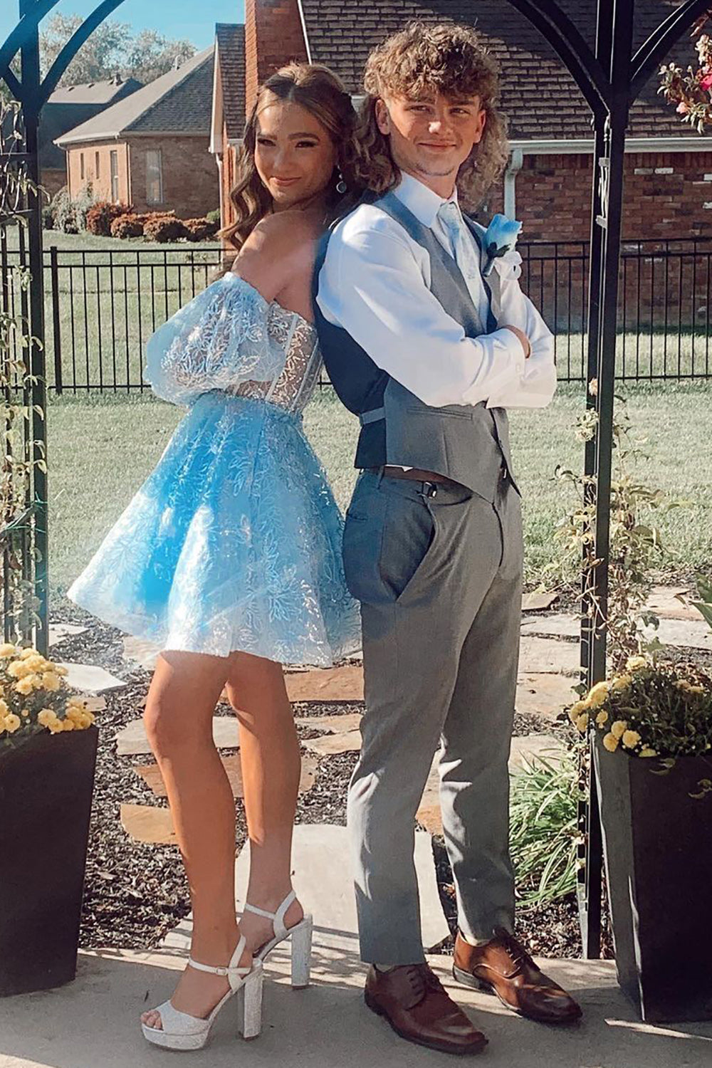 Blue Sweetheart A-Line Short Graduation Dress with Sleeves