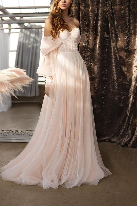Boho A-Line Sweetheart 3/4 Sleeves Sweep Train Tulle Bridal Gowns