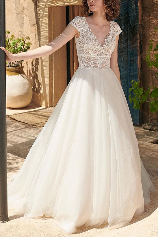 Boho A-Line V-Neck Open Back Short Sleeves Lace Tulle Wedding Dress